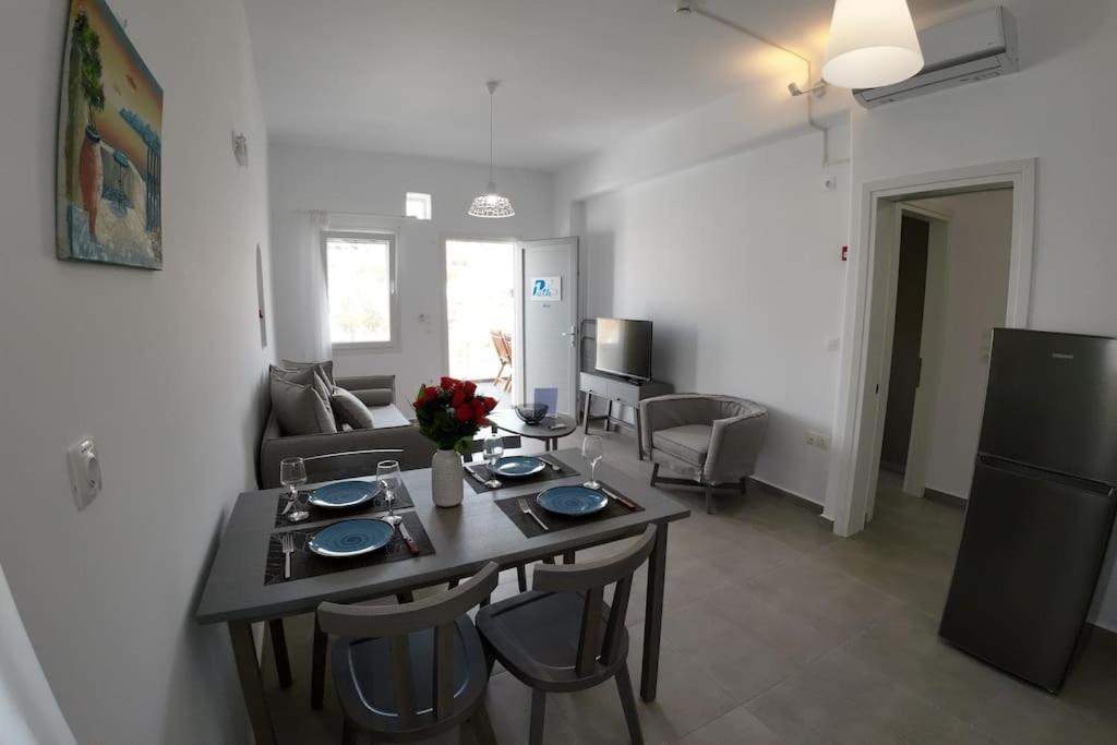 1Path Houses, Super Paradise Mykonos Mykonos Town ภายนอก รูปภาพ